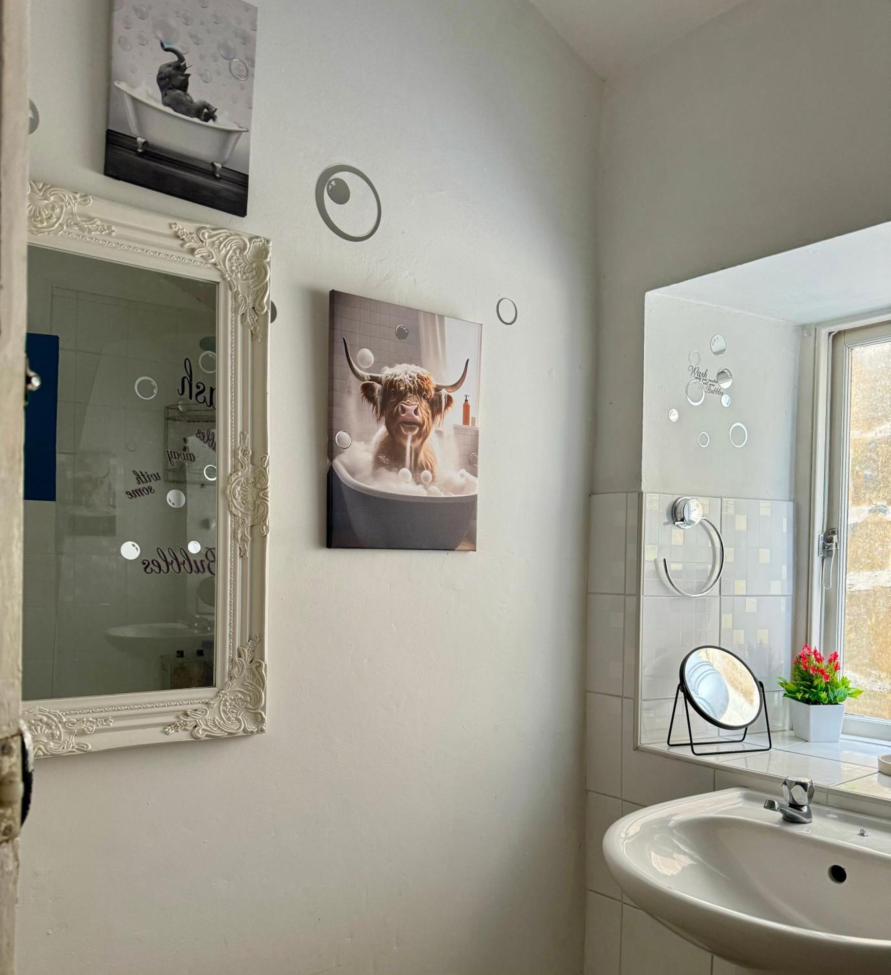 Beautiful Townhouse Next To Royal Victoria Park And Botanical Gardens Within Easy Walking Distance To Bath City Centre Exterior photo